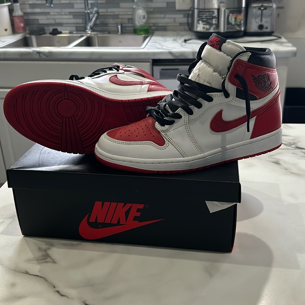 Air Jordan 1 “Heritage” men’s size 9